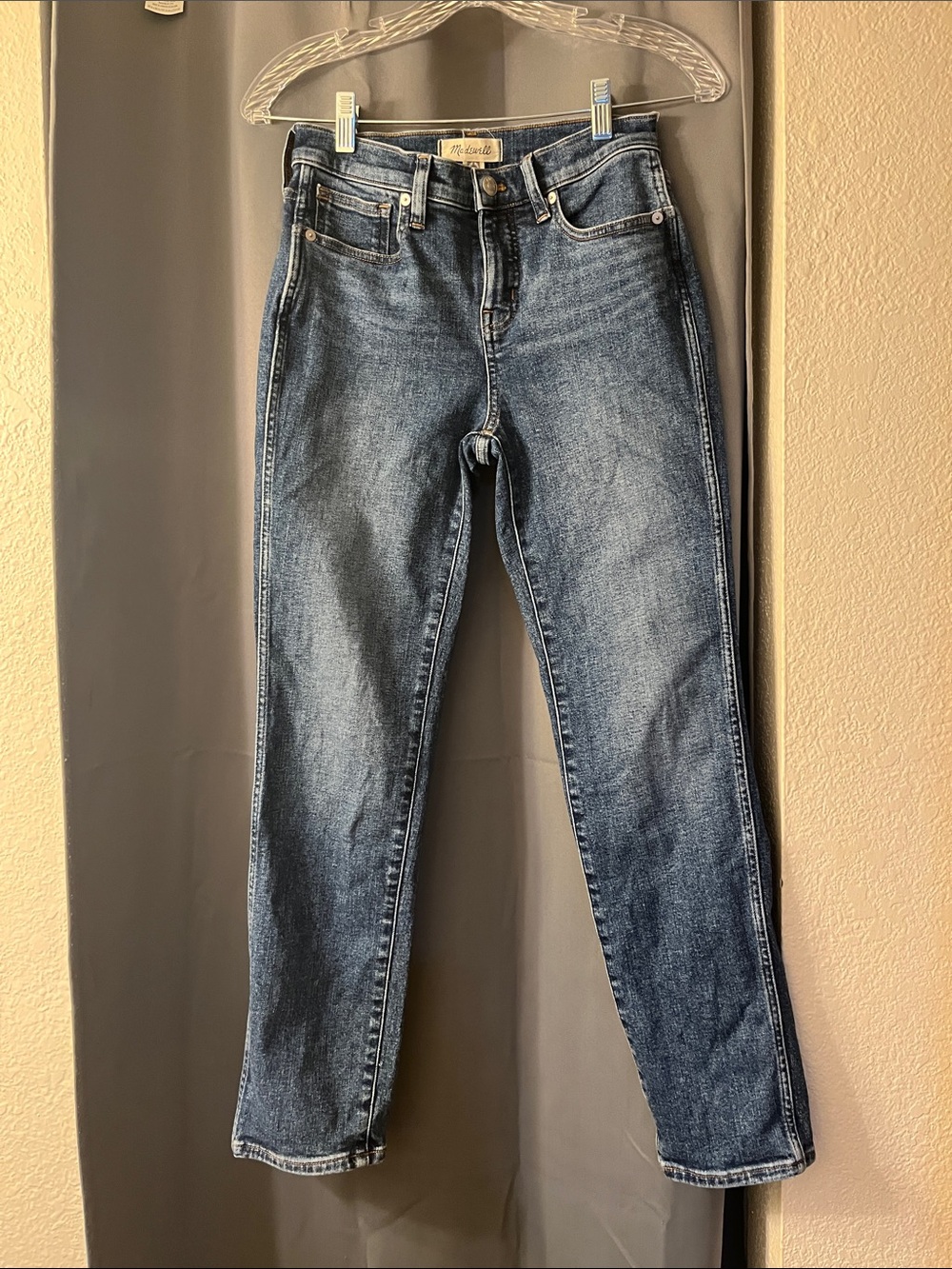 Madewell High-Rise Straight Jeans in Blue Wash